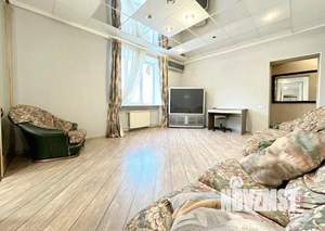 1-к квартира, посуточно, 104м2, 1/1 этаж