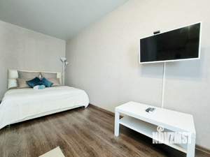 Студия квартира, посуточно, 44м2, 7/15 этаж