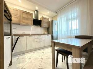 2-к квартира, посуточно, 62м2, 1/1 этаж