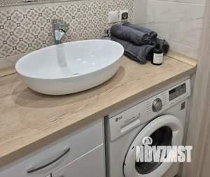 2-к квартира, посуточно, 40м2, 1/1 этаж