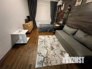 Студия квартира, посуточно, 32м2, 1/9 этаж