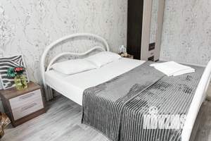 2-к квартира, посуточно, 60м2, 1/1 этаж