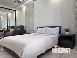 1-к квартира, посуточно, 40м2, 14/18 этаж