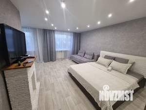 Студия квартира, посуточно, 31м2, 5/6 этаж