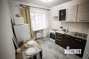 2-к квартира, посуточно, 60м2, 1/1 этаж