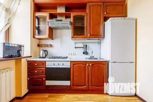 2-к квартира, посуточно, 52м2, 1/1 этаж