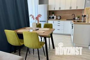 1-к квартира, посуточно, 40м2, 11/16 этаж
