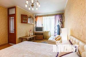 1-к квартира, посуточно, 45м2, 3/5 этаж