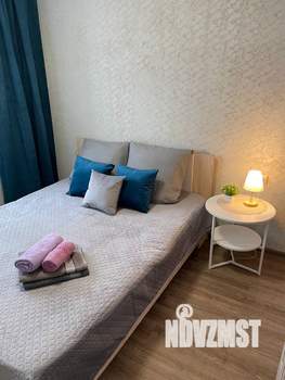 2-к квартира, посуточно, 40м2, 9/16 этаж