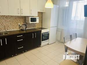 1-к квартира, посуточно, 40м2, 15/16 этаж