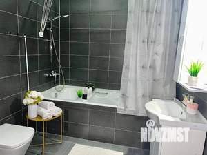 Студия квартира, посуточно, 60м2, 7/13 этаж