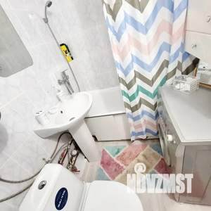 1-к квартира, посуточно, 36м2, 3/5 этаж