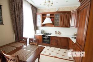 2-к квартира, посуточно, 62м2, 3/5 этаж
