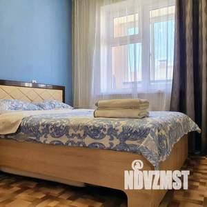 2-к квартира, посуточно, 50м2, 1/1 этаж