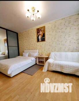 2-к квартира, посуточно, 50м2, 1/1 этаж