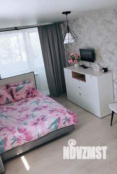 1-к квартира, посуточно, 30м2, 4/5 этаж