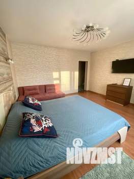 1-к квартира, посуточно, 40м2, 5/10 этаж