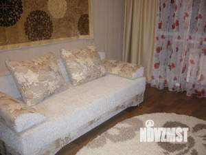 1-к квартира, посуточно, 35м2, 3/5 этаж