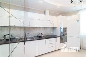2-к квартира, посуточно, 50м2, 5/25 этаж