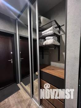 Студия квартира, посуточно, 23м2, 3/18 этаж