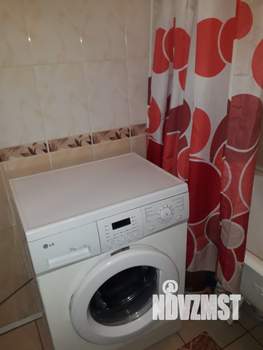 1-к квартира, посуточно, 33м2, 4/5 этаж