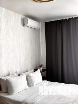 Студия квартира, посуточно, 28м2, 11/16 этаж