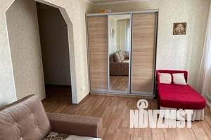 1-к квартира, посуточно, 38м2, 3/5 этаж