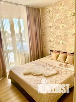 2-к квартира, посуточно, 45м2, 1/1 этаж