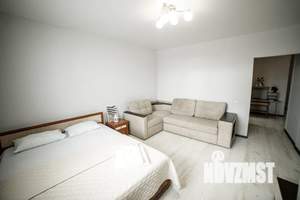 1-к квартира, посуточно, 45м2, 3/16 этаж