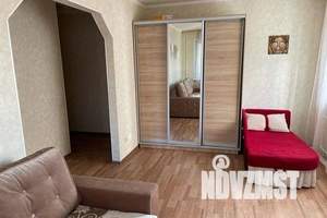 1-к квартира, посуточно, 38м2, 3/5 этаж