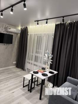 1-к квартира, посуточно, 45м2, 15/16 этаж