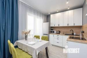 1-к квартира, посуточно, 40м2, 11/16 этаж