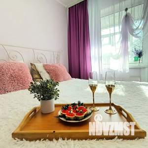2-к квартира, посуточно, 46м2, 1/9 этаж