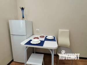 1-к квартира, посуточно, 40м2, 10/10 этаж