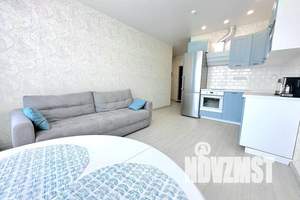 2-к квартира, посуточно, 45м2, 14/15 этаж