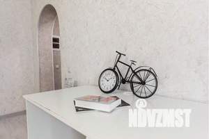 1-к квартира, посуточно, 40м2, 3/10 этаж