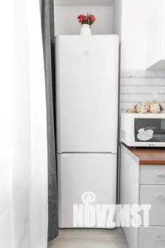 Студия квартира, посуточно, 32м2, 8/16 этаж