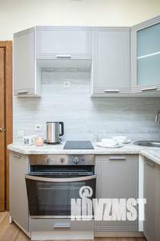 2-к квартира, посуточно, 40м2, 1/16 этаж