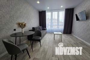 1-к квартира, посуточно, 33м2, 10/12 этаж