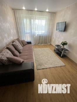 1-к квартира, посуточно, 55м2, 1/1 этаж
