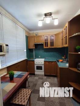 1-к квартира, посуточно, 32м2, 2/5 этаж