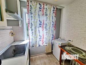 2-к квартира, посуточно, 45м2, 4/5 этаж