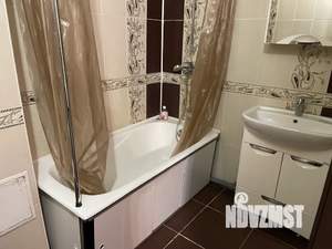 Студия квартира, посуточно, 45м2, 1/5 этаж