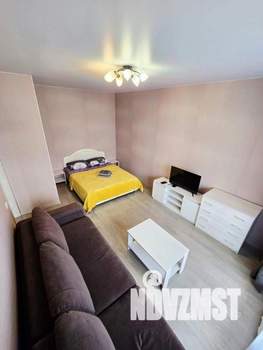 1-к квартира, посуточно, 33м2, 1/1 этаж