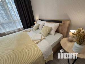 1-к квартира, посуточно, 55м2, 1/1 этаж