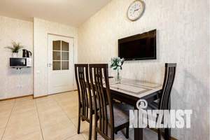 3-к квартира, посуточно, 100м2, 4/10 этаж