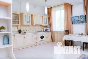 2-к квартира, посуточно, 61м2, 3/4 этаж