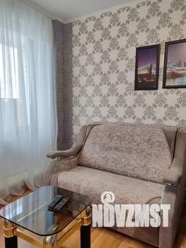 1-к квартира, посуточно, 33м2, 9/16 этаж