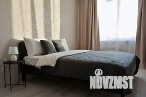 2-к квартира, посуточно, 45м2, 3/16 этаж