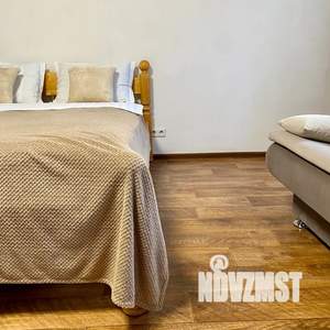 1-к квартира, посуточно, 40м2, 2/5 этаж